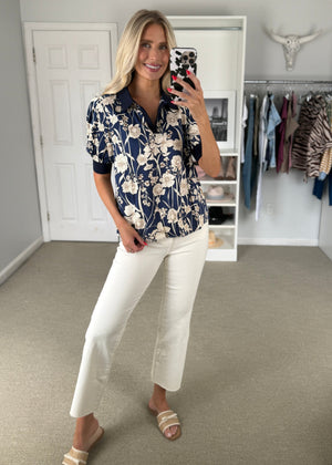 Cassie Top