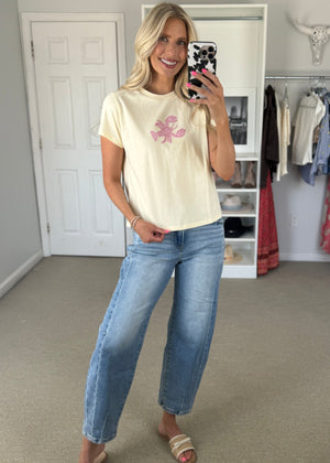 Larry Tee Pink