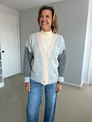 Sela Cardigan