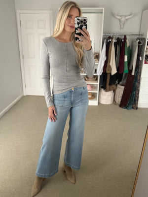Bailey Henley