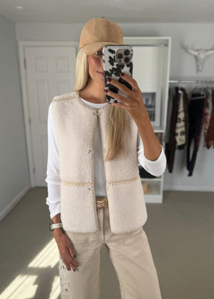 Juno Vest