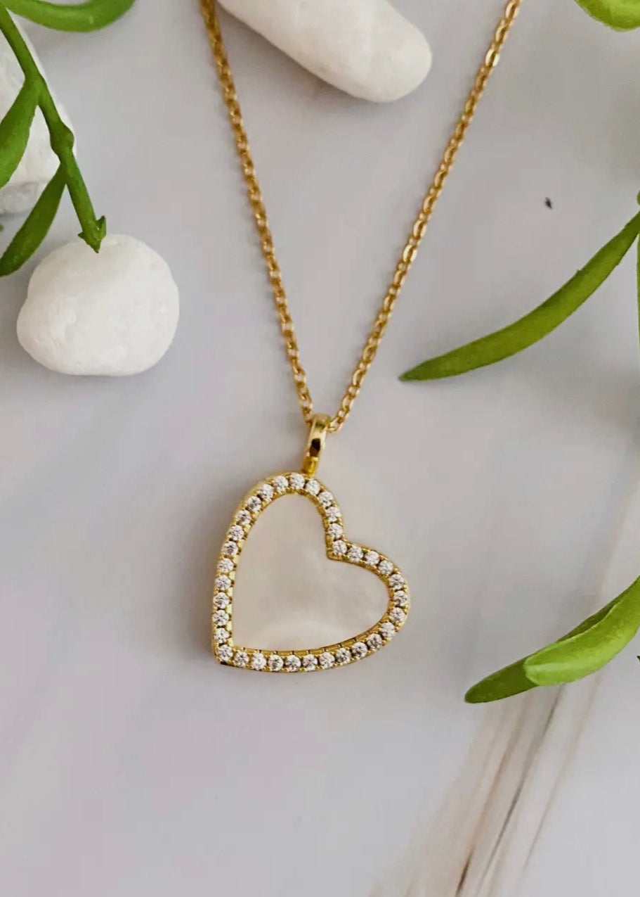 Cupid Necklace Gold