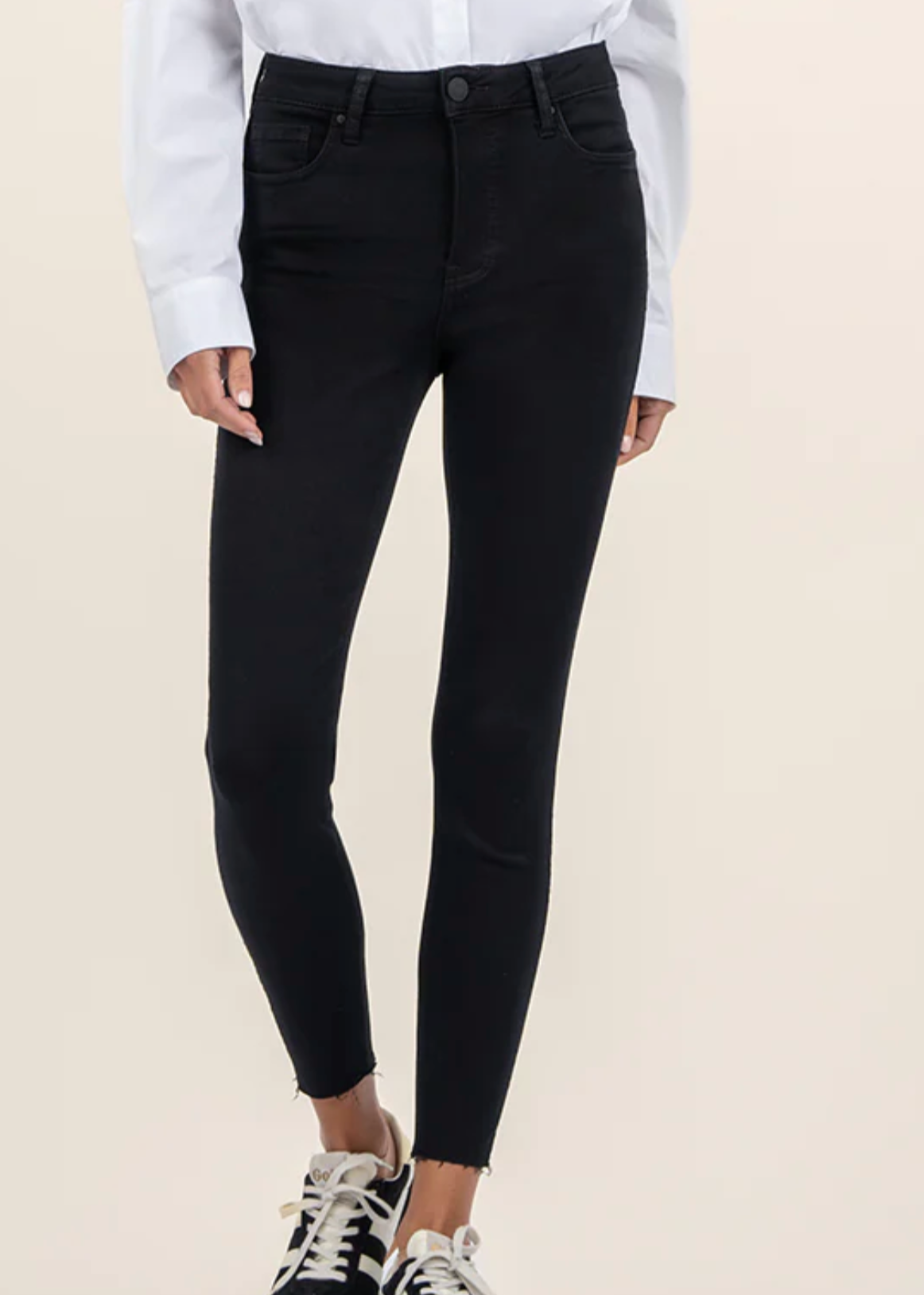 Kellie Black Jeans