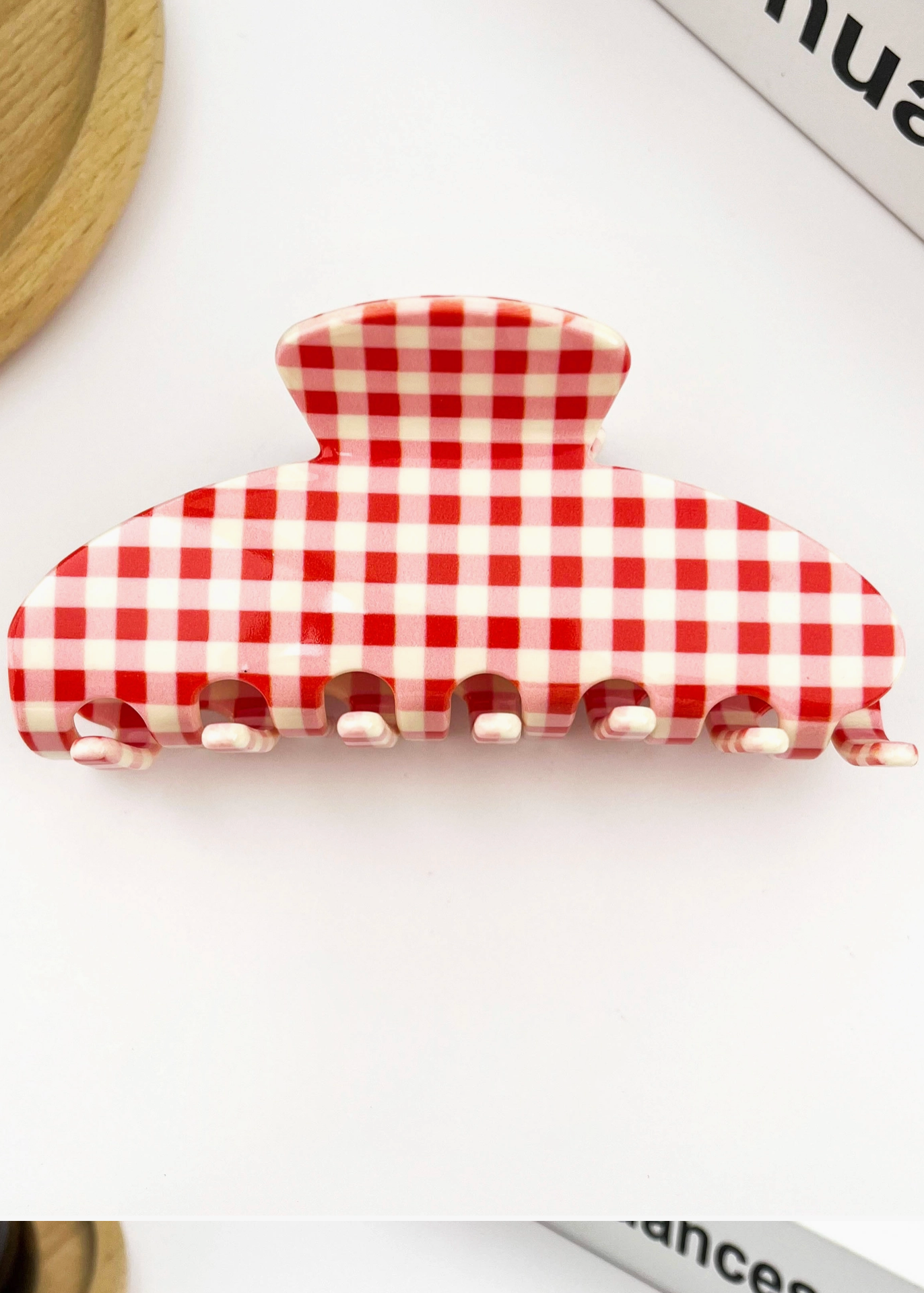 Red Gingham. Claw Clip
