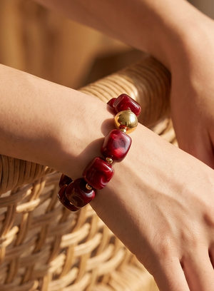 Regan Bracelet Scarlet