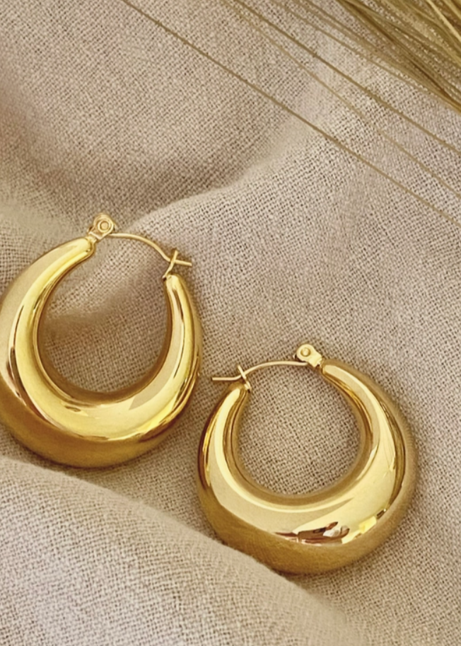 Aphrodite Hoops