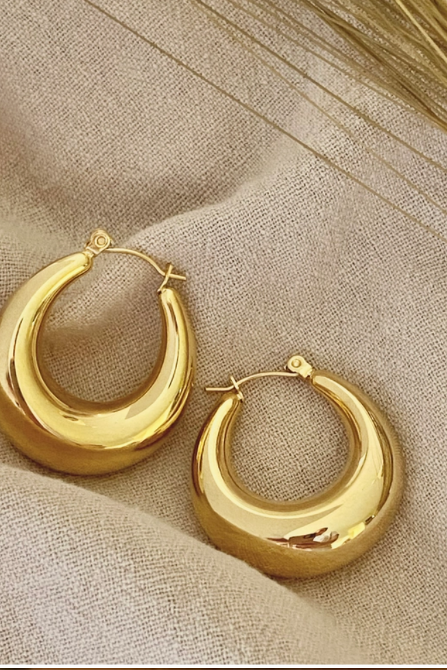 Aphrodite Hoops