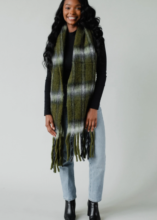 Wellington Scarf Olive