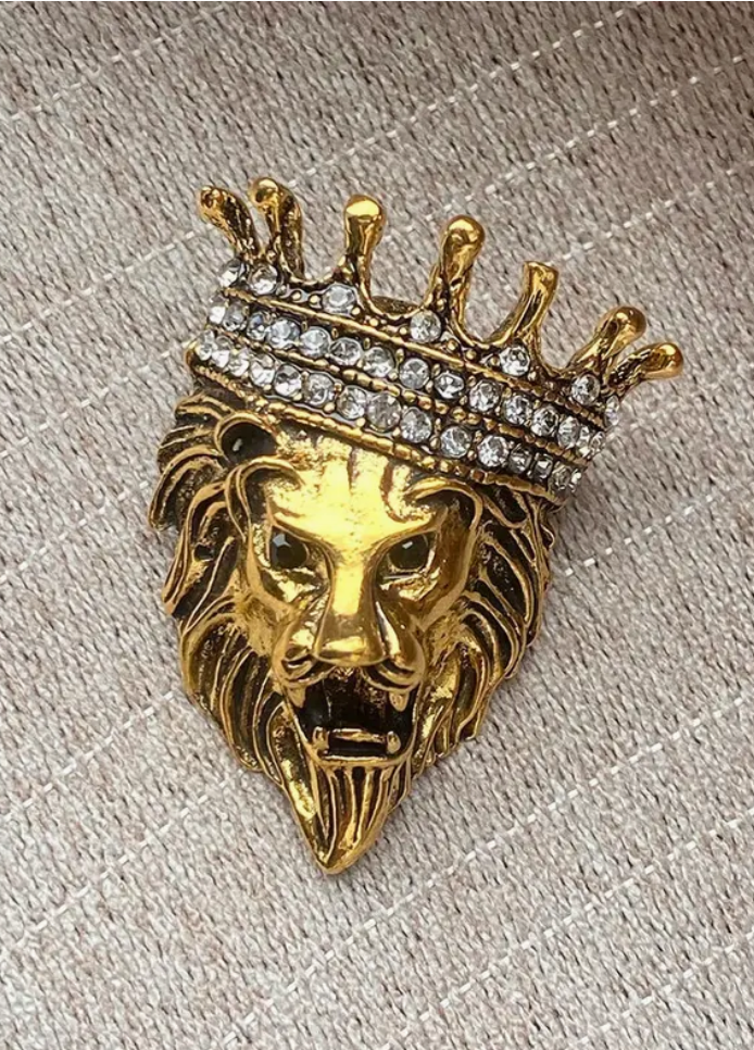 Lion Brooch