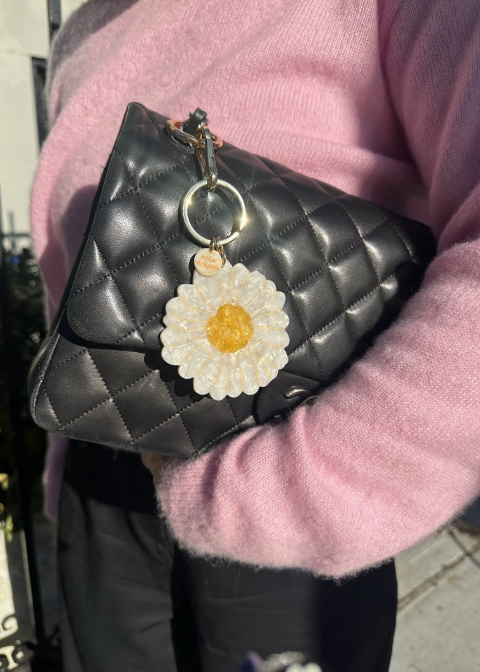 Daisy Keychain