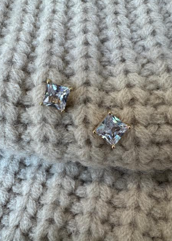 Pillow Baguette Earrings Gold