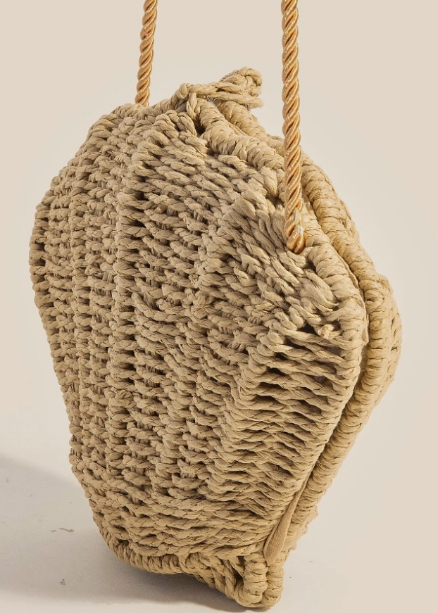clam shell purse