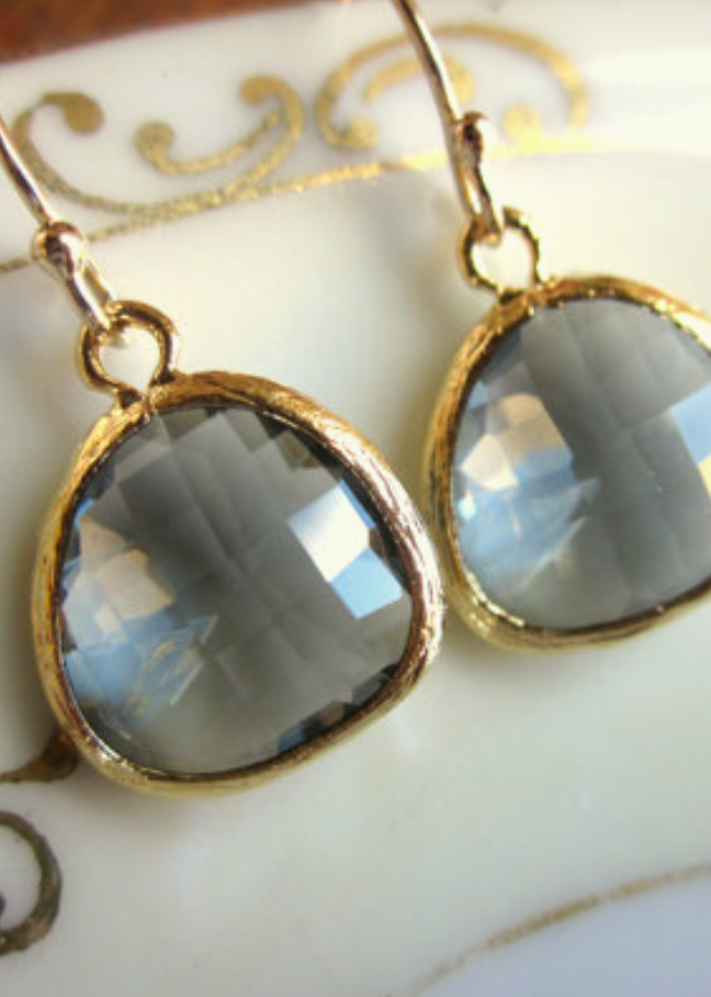 Iceberg Earrings Grey