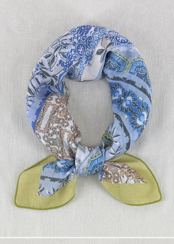 Market Scarf Celedon