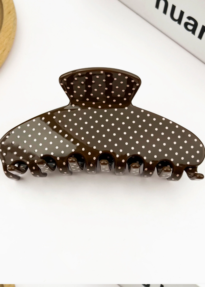 Suzie Q Claw Brown