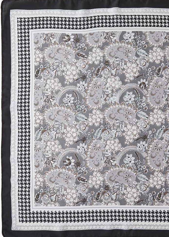 Paisley Scarf Black