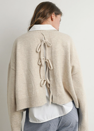 Della Sweater Crm