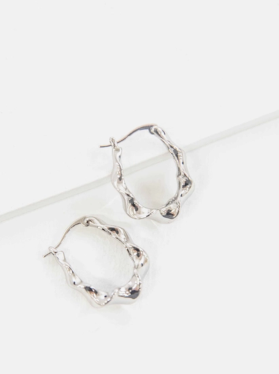 Do the Twist Earrings