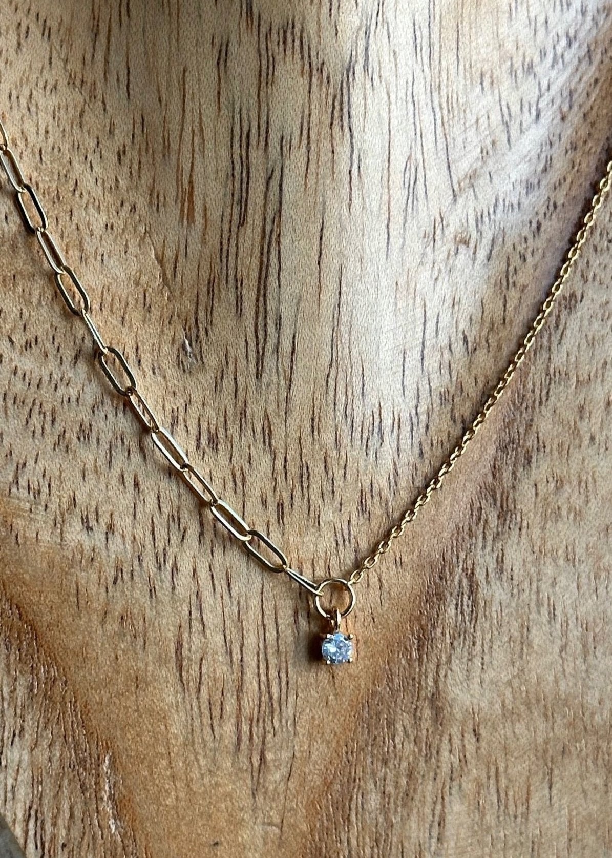 Capulet Necklace Gold